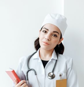 pexels-thirdman-5327580